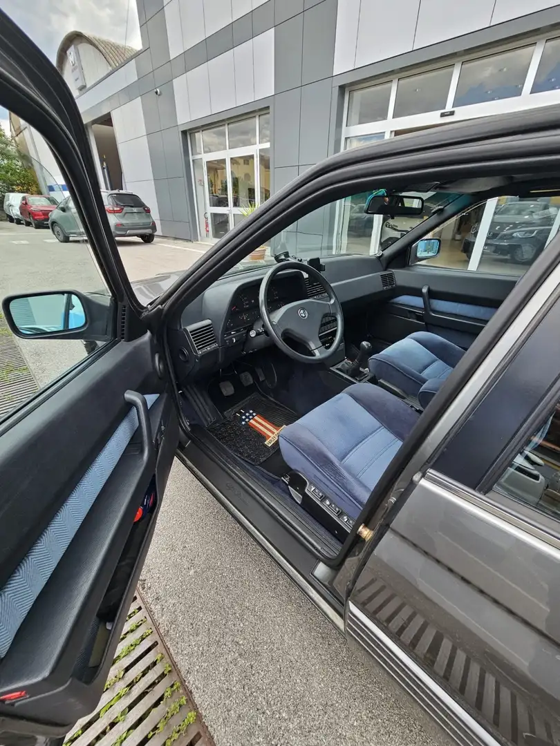 Alfa Romeo 164 2.0 ts Grau - 2