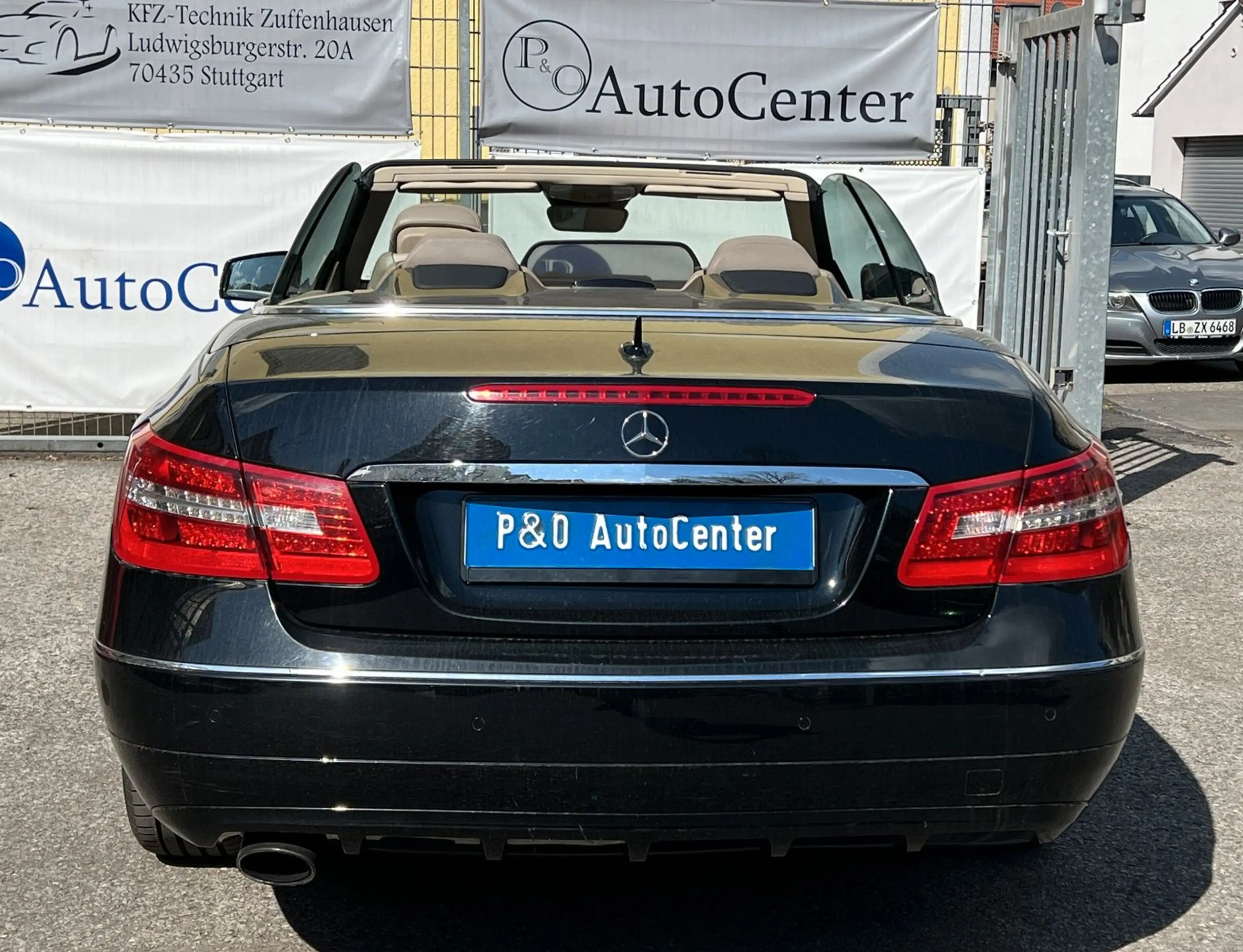 Mercedes-Benz E 250 CGI Cabrio BE Leder Navi Xenon — photo 5
