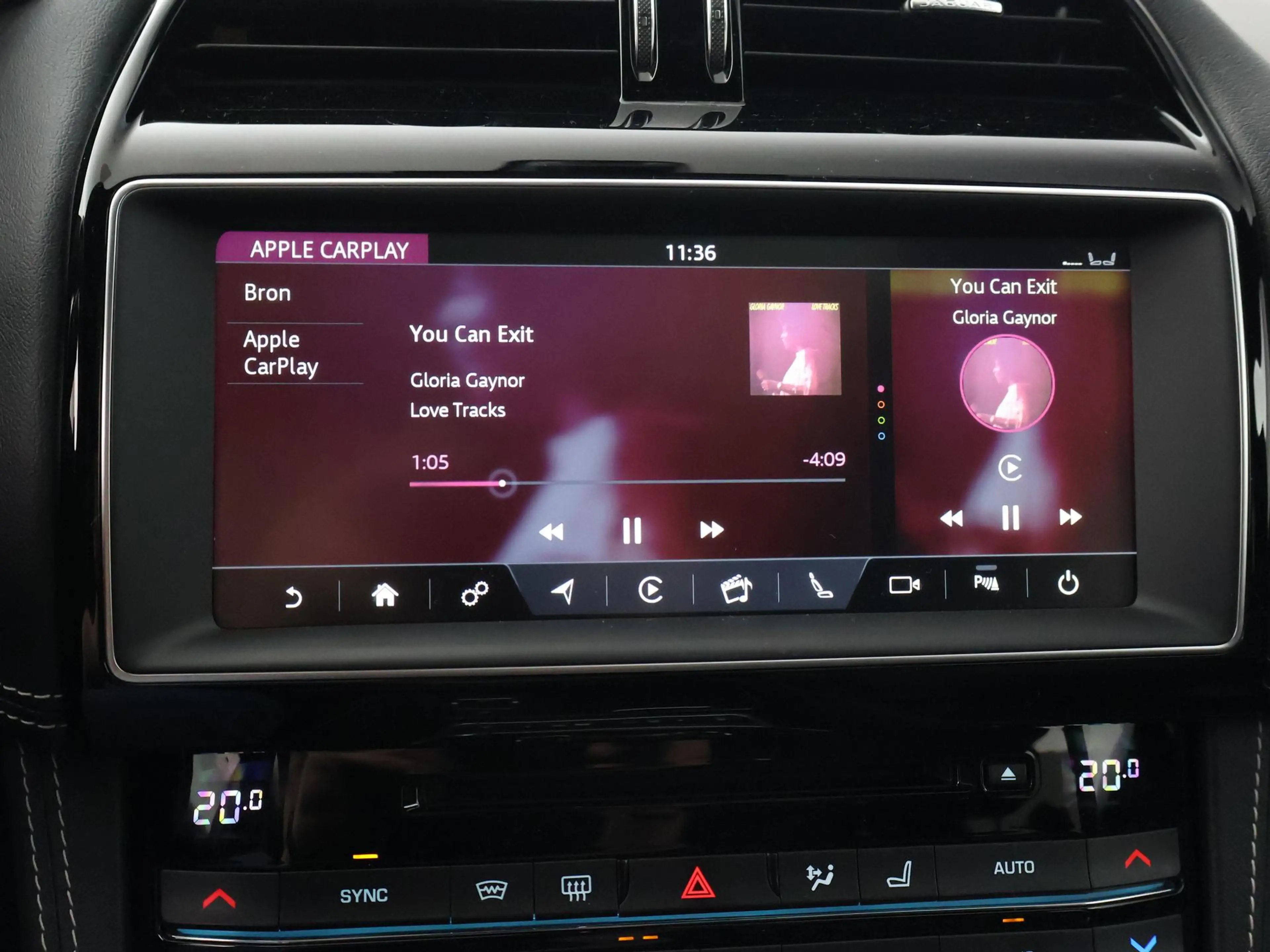 Jaguar F-Pace 2.0T 250 PK AWD R-SPORT + PANORAMA | ADAPTIVE CC | — photo 47