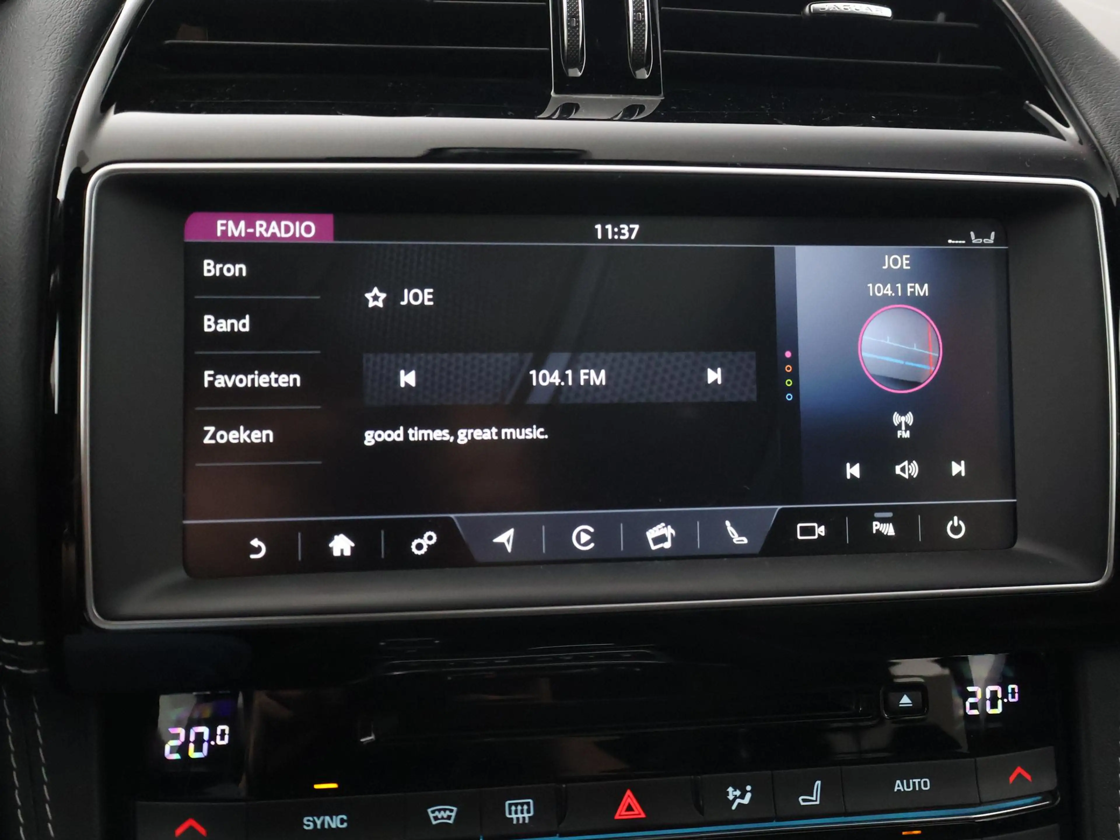 Jaguar F-Pace 2.0T 250 PK AWD R-SPORT + PANORAMA | ADAPTIVE CC | — photo 48
