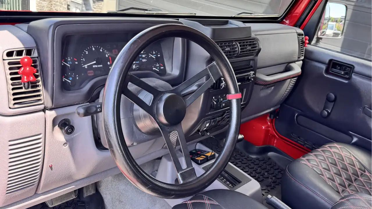 Jeep Wrangler 2.5i Softtop | Hardtop | Custom Build Belastingvri, foto 11