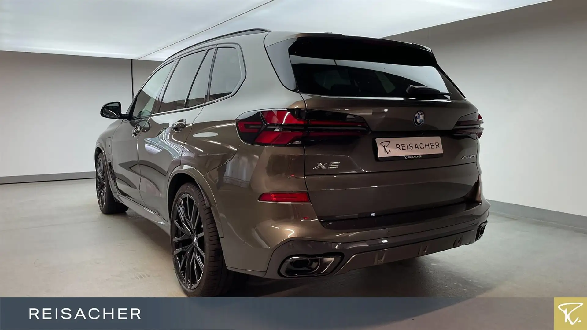 BMW X5 xDrive50e A M-Sport PRO,M-Sport,Pano,AHK,DAPr Maro - 2