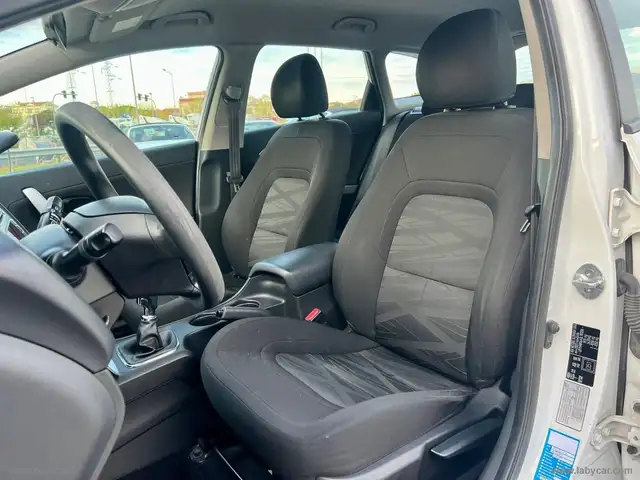 Kia Ceed view 5