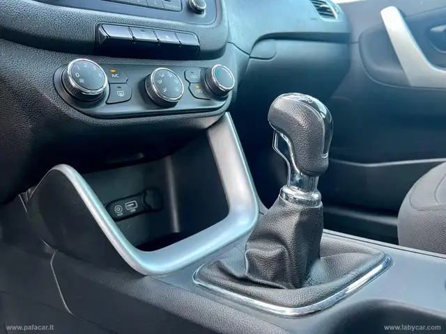 Kia Ceed view 8