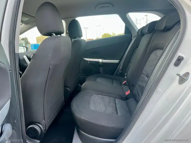 Kia Ceed view 10