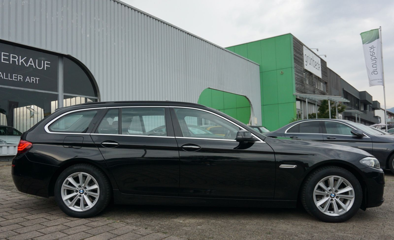 BMW 530 5 Touring 530 d xDrive Sport line — photo 8