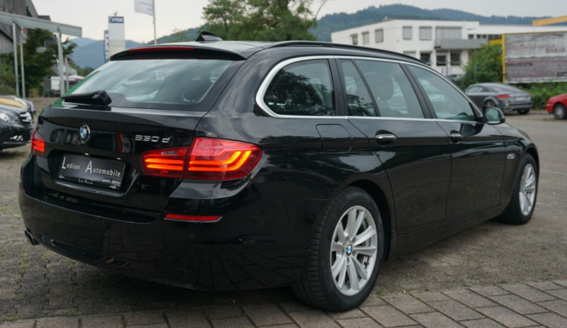 BMW 530 5 Touring 530 d xDrive Sport line — photo 7