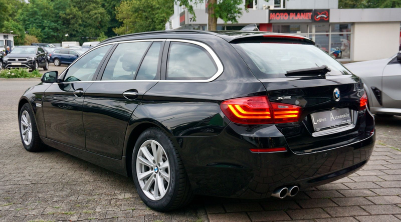 BMW 530 5 Touring 530 d xDrive Sport line — photo 3