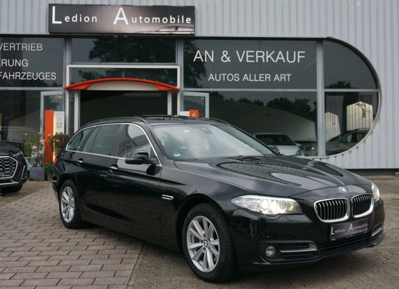 BMW 530 5 Touring 530 d xDrive Sport line — photo 9