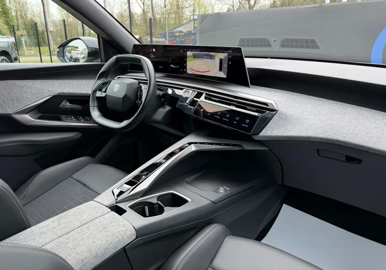 Peugeot 3008 ALLURE DISTRIBUTIEKETTING CARPLAY 360°CAM KEYLESS — 5/18