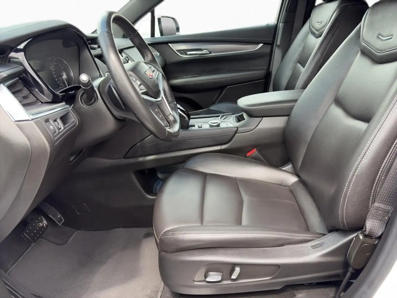 Cadillac XT5 photo Cadillac XT5