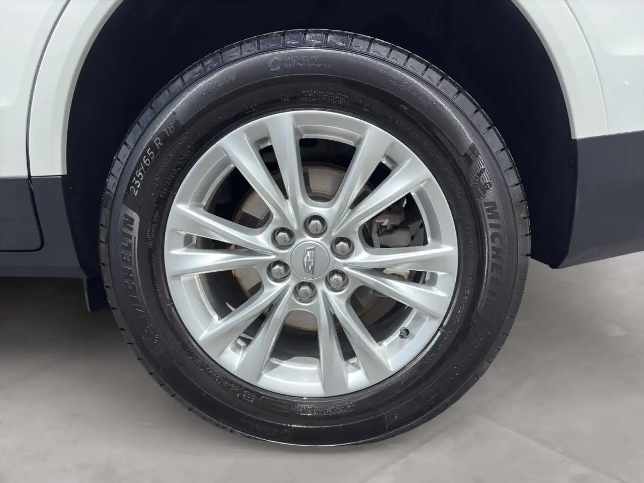 Cadillac XT5 photo Cadillac XT5