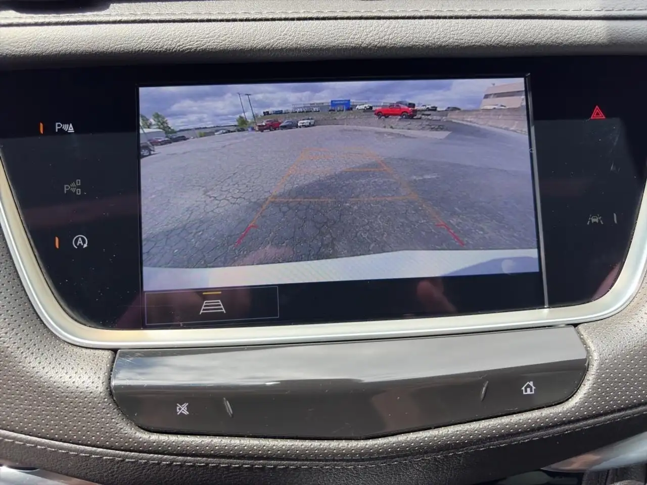 Cadillac XT5 photo Cadillac XT5