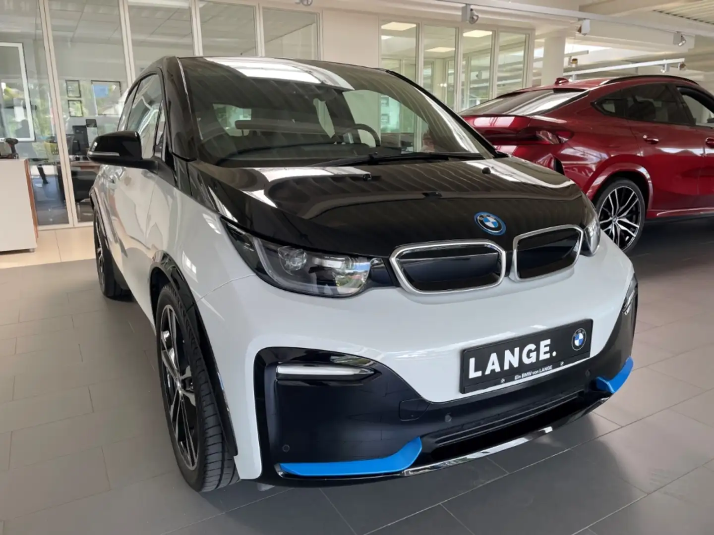 BMW i3 s 120 Navi Prof. RFK ACC Sitzh. Weiß - 2