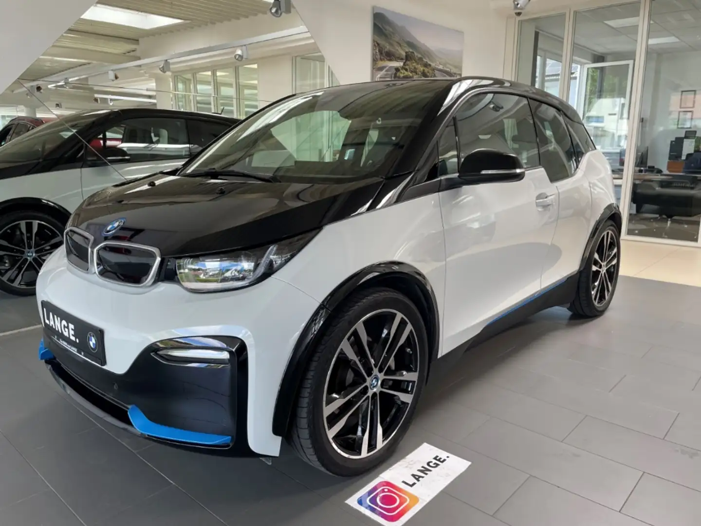 BMW i3 s 120 Navi Prof. RFK ACC Sitzh. Weiß - 1