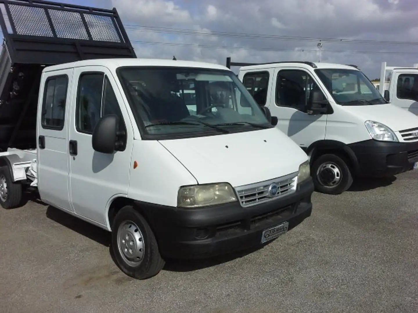 Fiat Ducato 2.8 jtd 7 posti cassone ribaltabile doppia cabina Blanco - 2