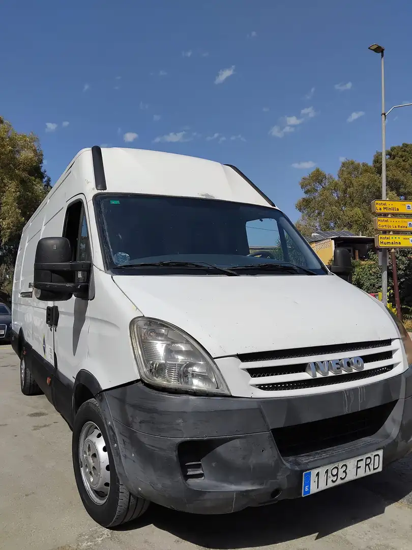 Iveco Daily Ch.DCb. 35S18D Transversal 3750RS Blanco - 1