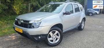 1.6 Lauréate 2wd 105PK Airco Trekhaak Elec pakket