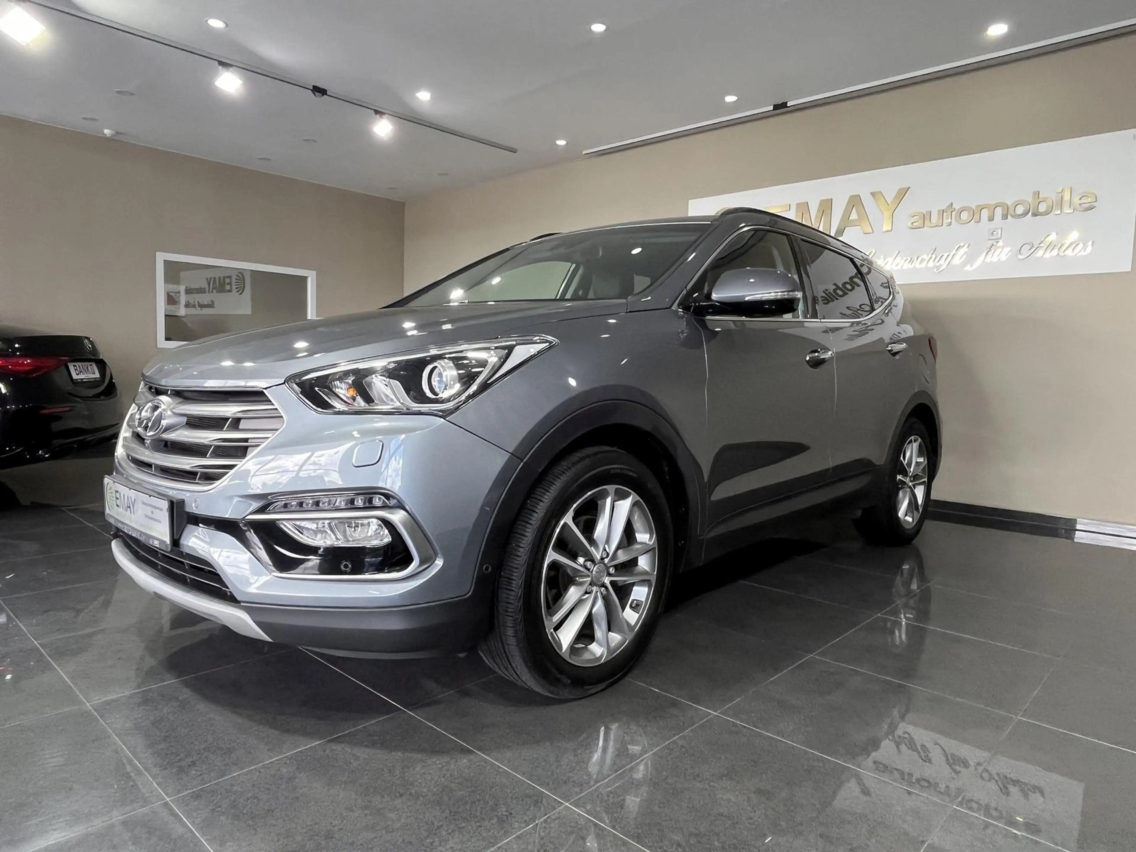 Hyundai SANTA FE blue Premium 4WD Metallic — photo 10