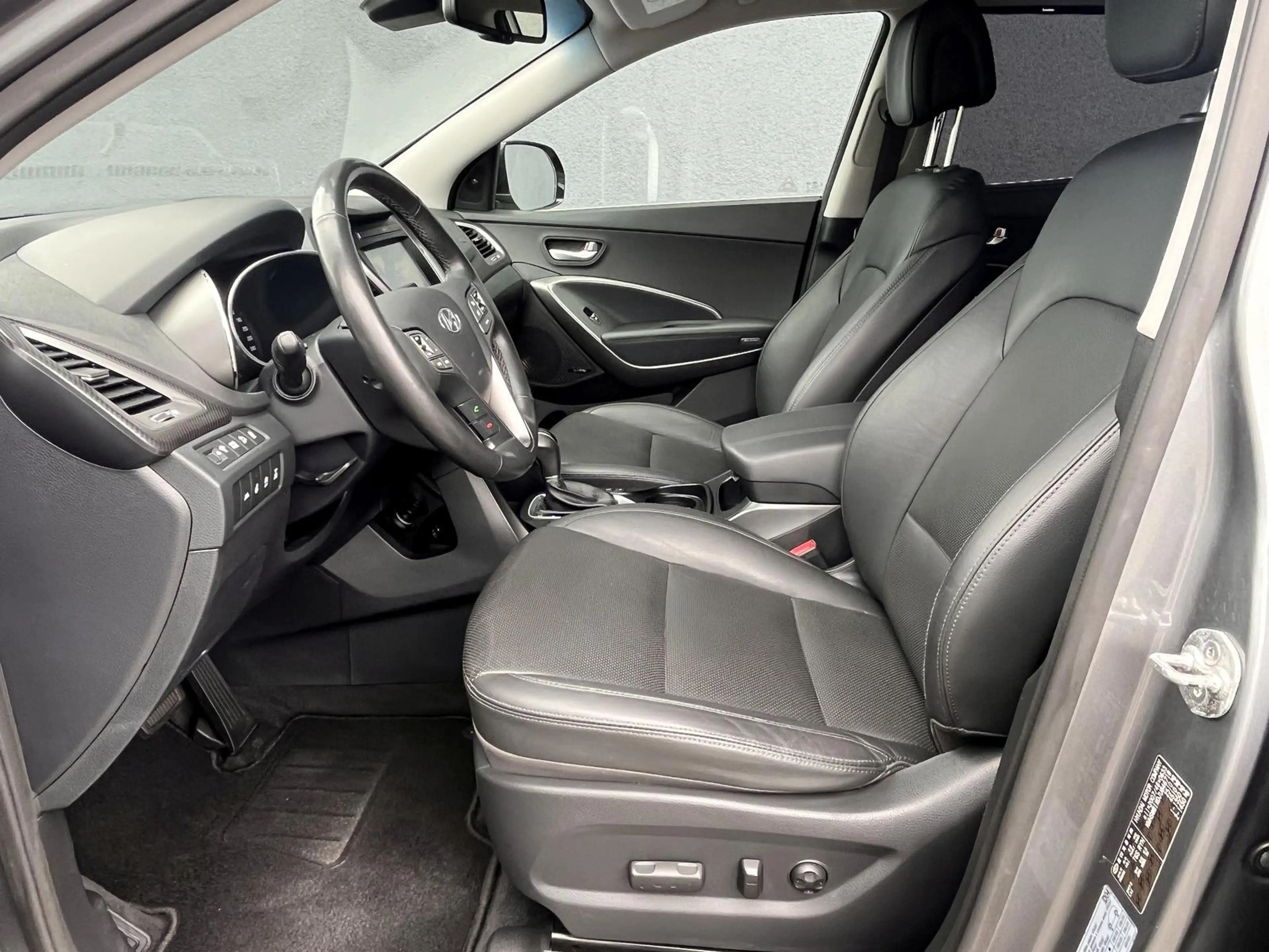 Hyundai SANTA FE blue Premium 4WD Metallic — photo 14
