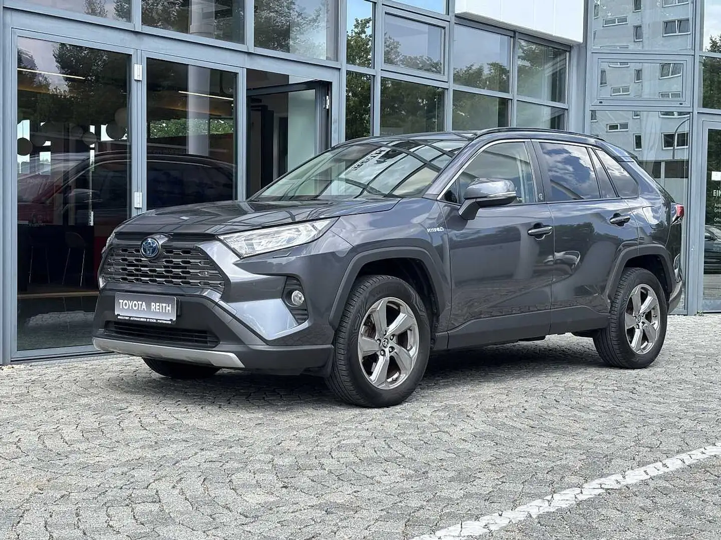 Toyota RAV 4 2.5 4x2 Hybrid Team Deutschland Anhängerkupplung Grau - 1