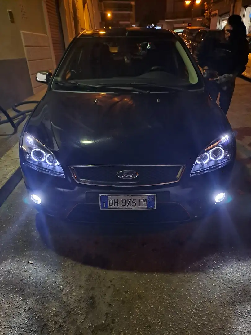Ford Focus 5p 1.6 tdci 110cv fap - 1