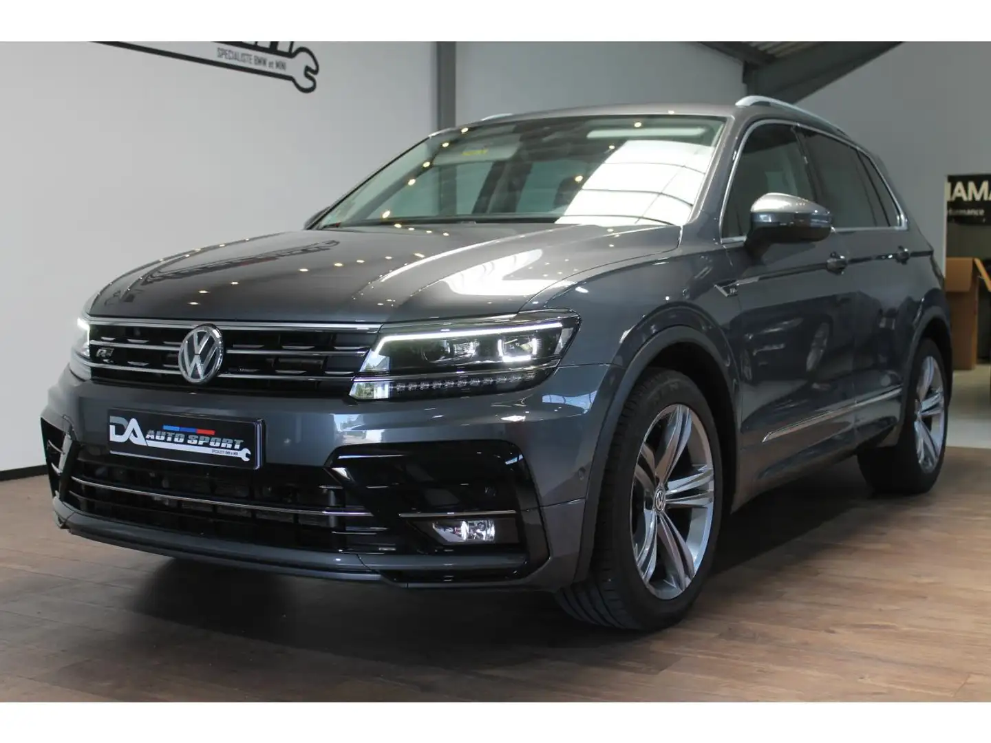 Volkswagen Tiguan Tiguan 2.0 TDI  - 150 - DSG 7 R-Line Gris - 1