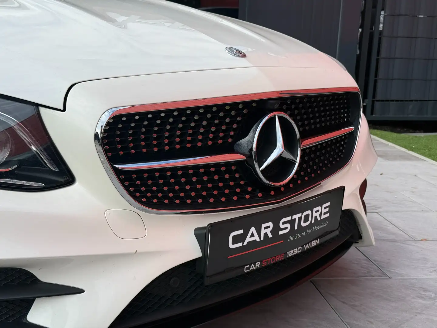 Mercedes-Benz E 220 d|AMG-Line|Pano|360°|Burmester|HUD|LED|Widescre Weiß - 2