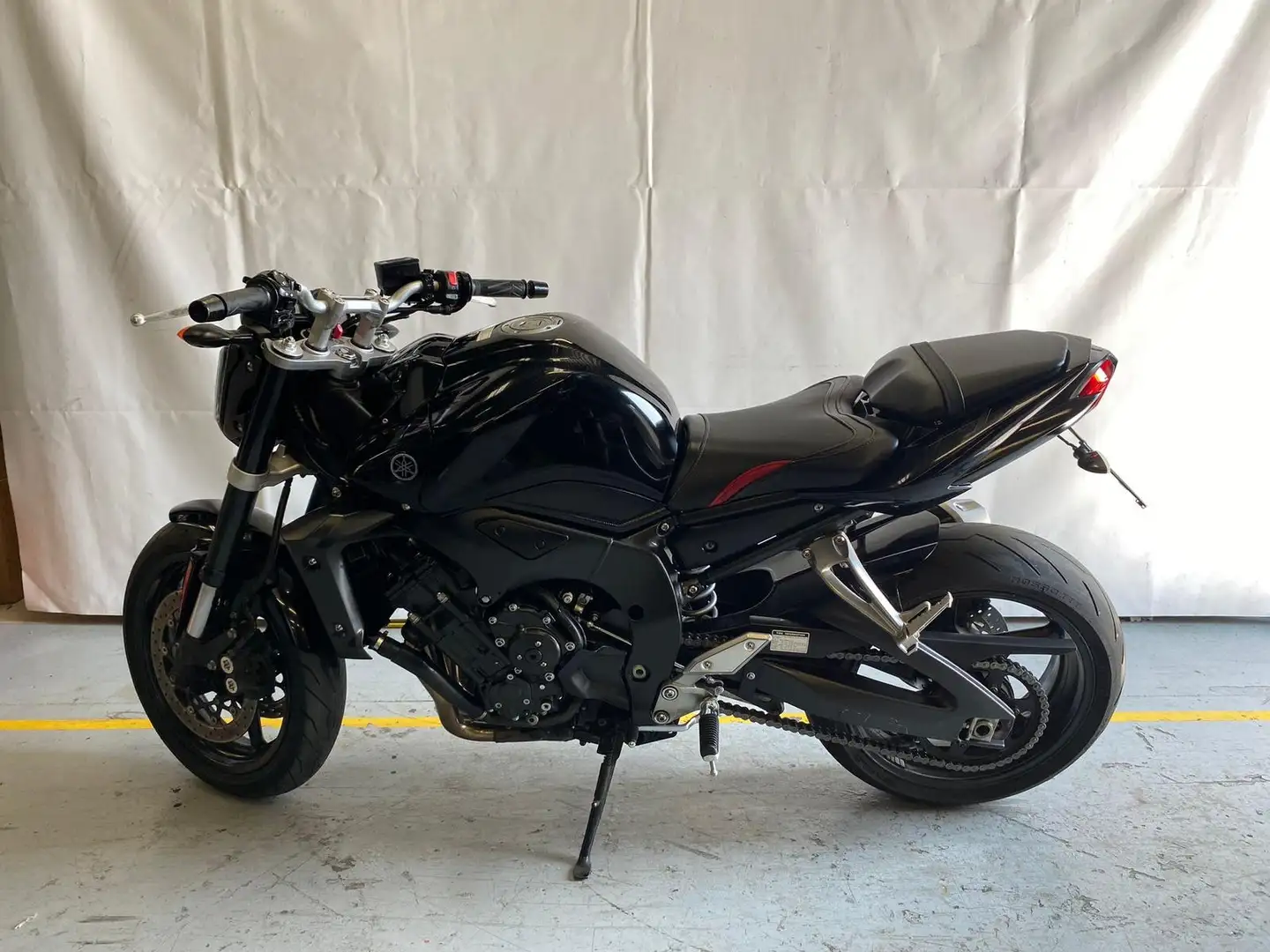 Yamaha FZ 1 Black - 1
