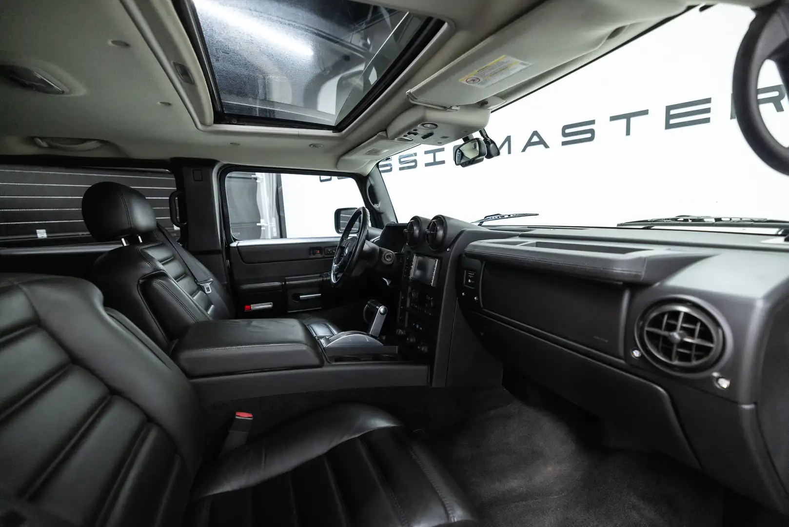 HUMMER H2 6.0 V8 Btw auto, Fiscale waarde € 12.000,- (€ 33.0 Negro - 2