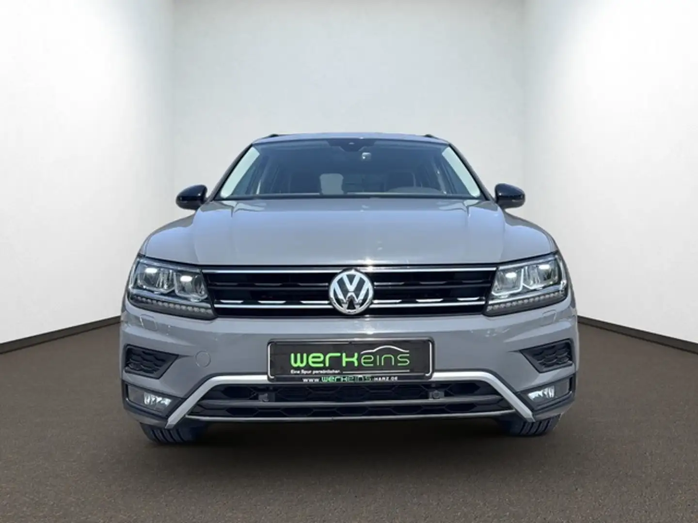 Volkswagen Tiguan OFFROAD 4Motion DSG LED VC Navi Kamera Grau - 2
