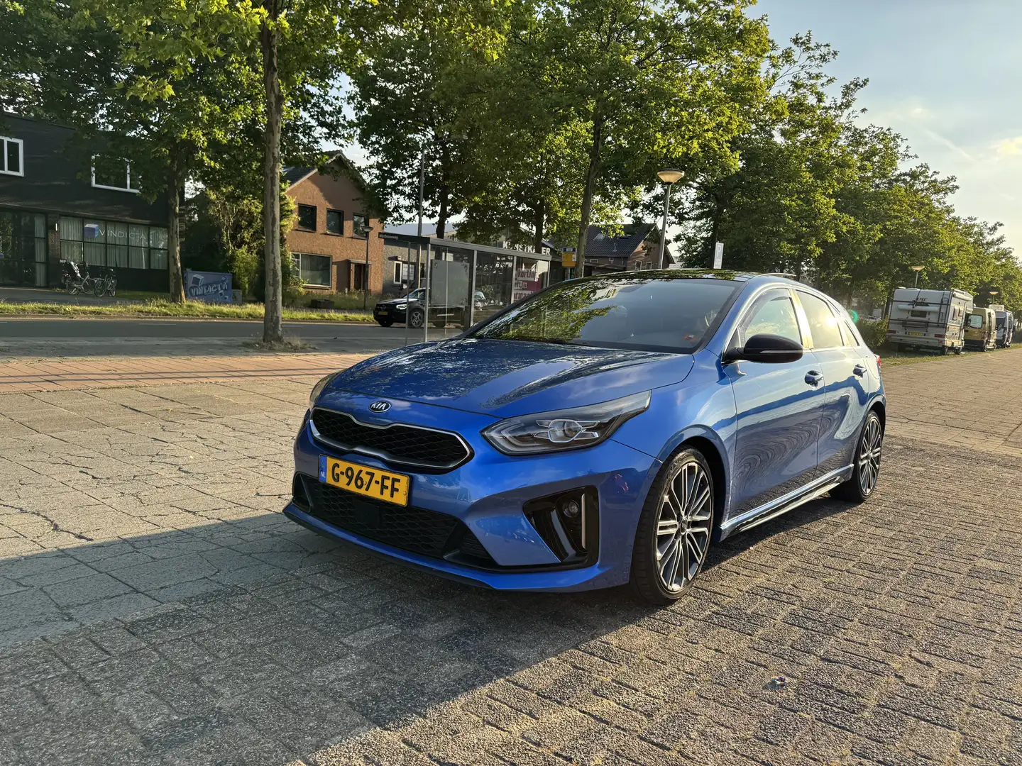 Kia Ceed / cee'd 1.4 T-GDi GT-PlusLine Blauw - 1