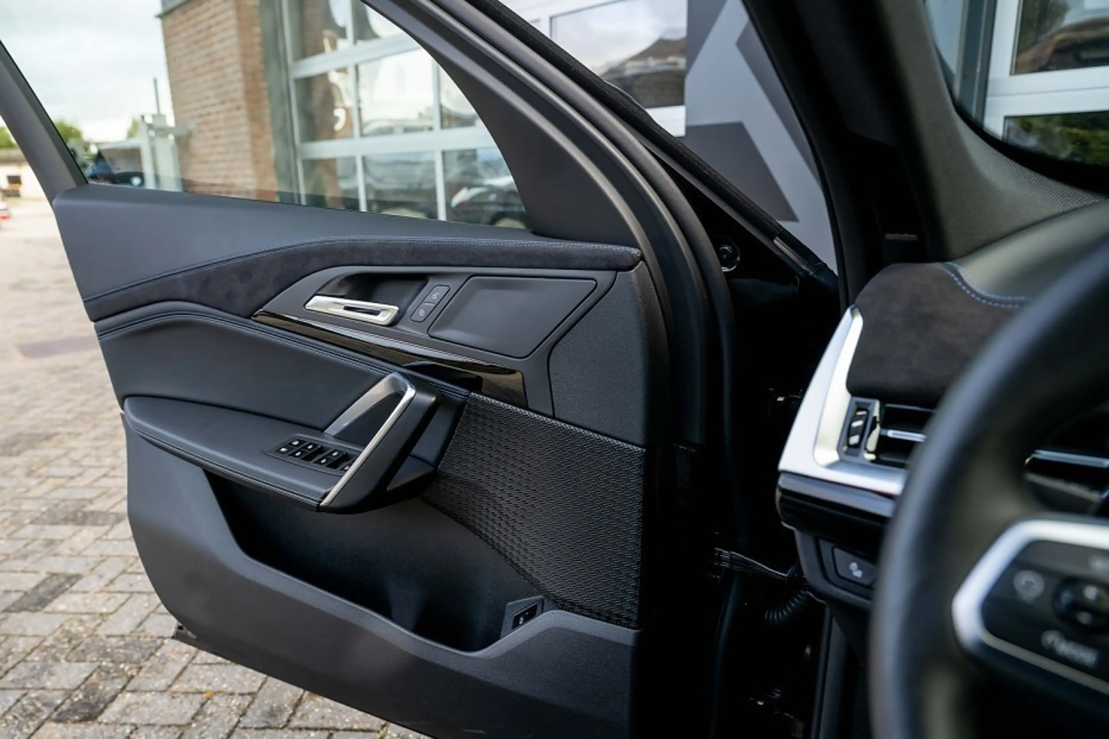 BMW X1 30e xDrive M Sport | Driving Ass. Plus | Panoramad — photo 14