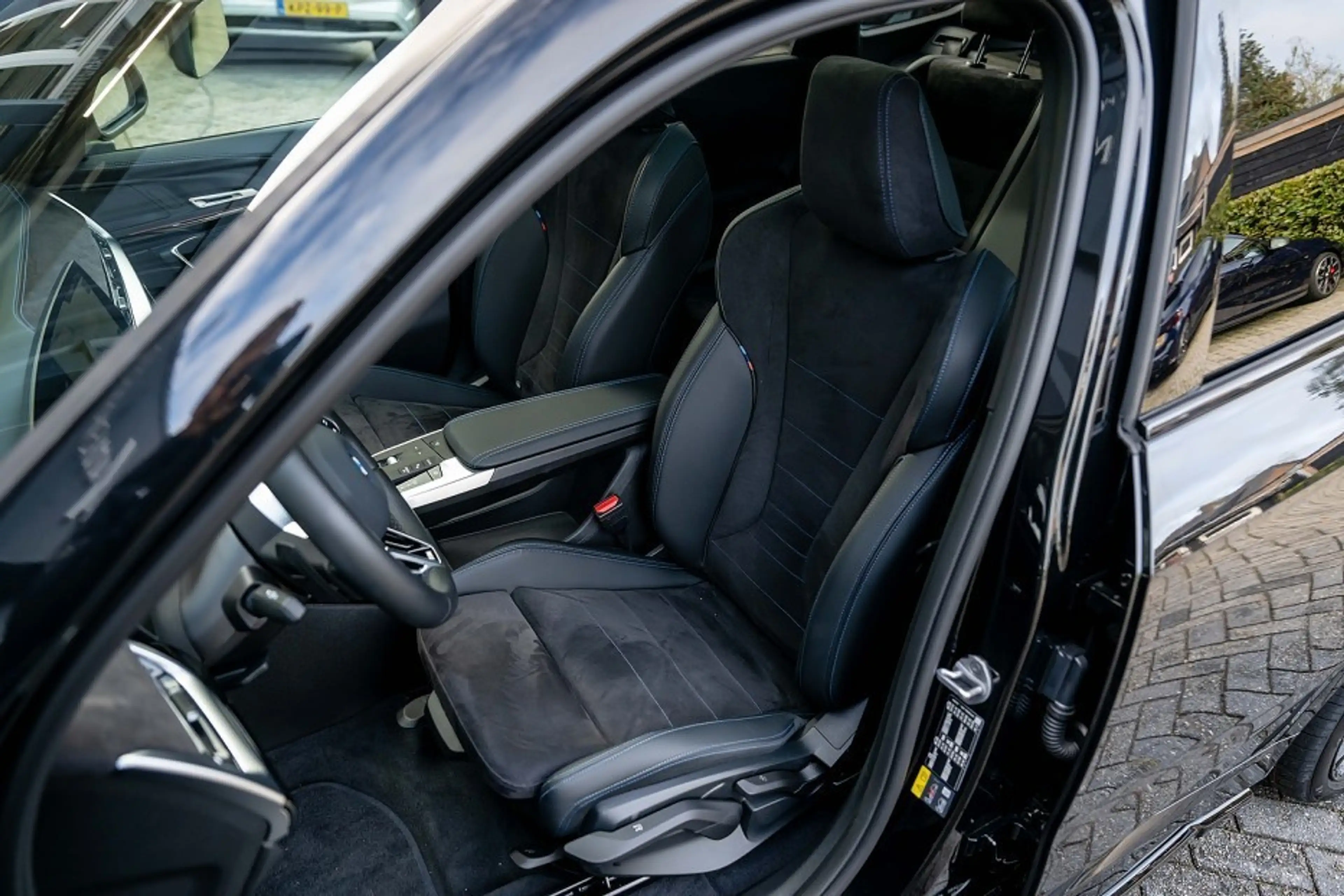 BMW X1 30e xDrive M Sport | Driving Ass. Plus | Panoramad — photo 13