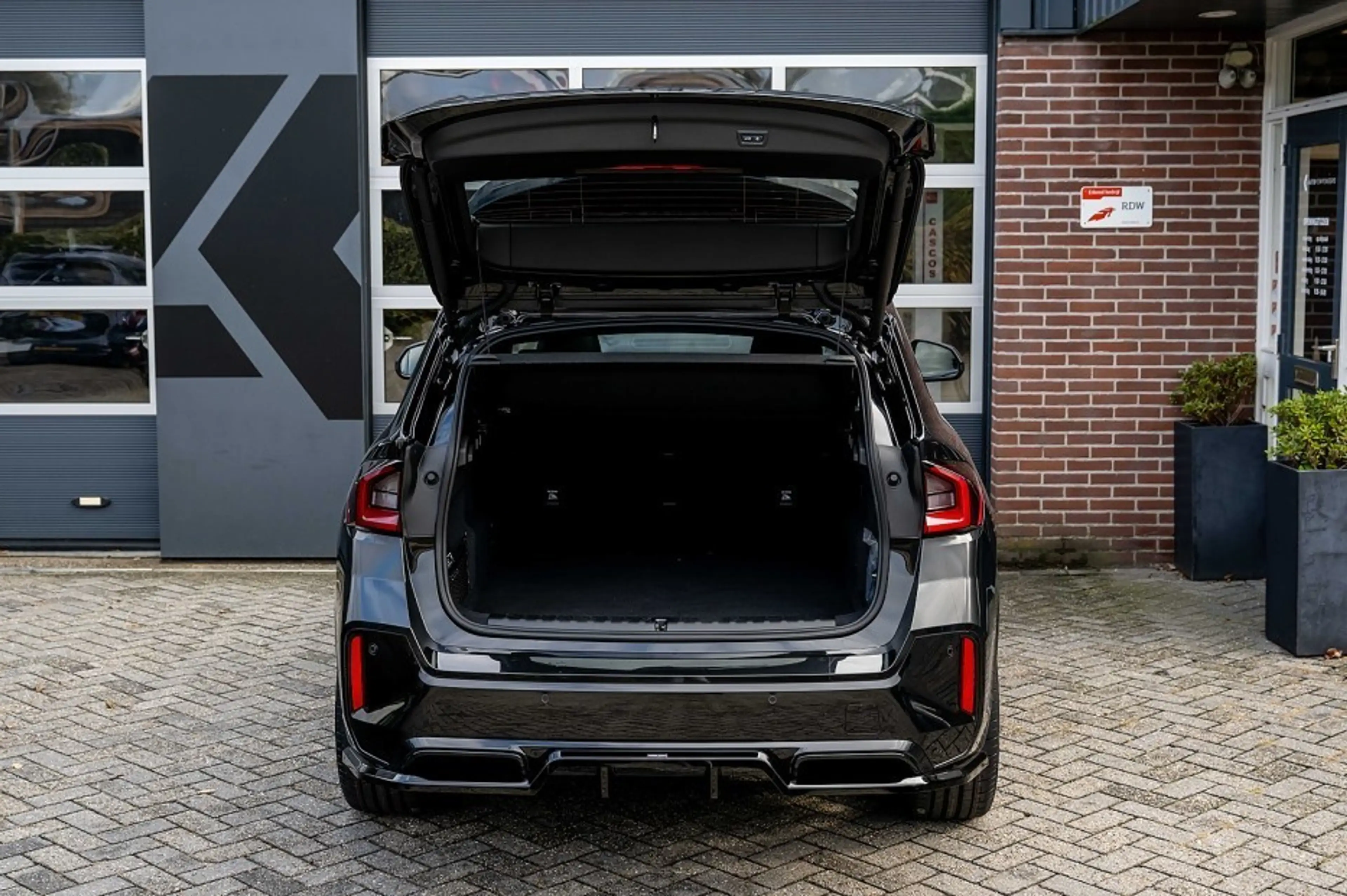 BMW X1 30e xDrive M Sport | Driving Ass. Plus | Panoramad — photo 4