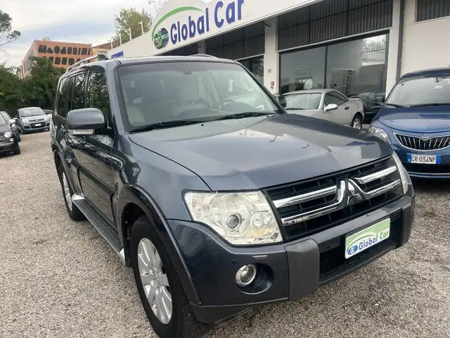 Mitsubishi Pajero 3.2 DI-D 16V aut. 5p. Lim. Ed.DPF