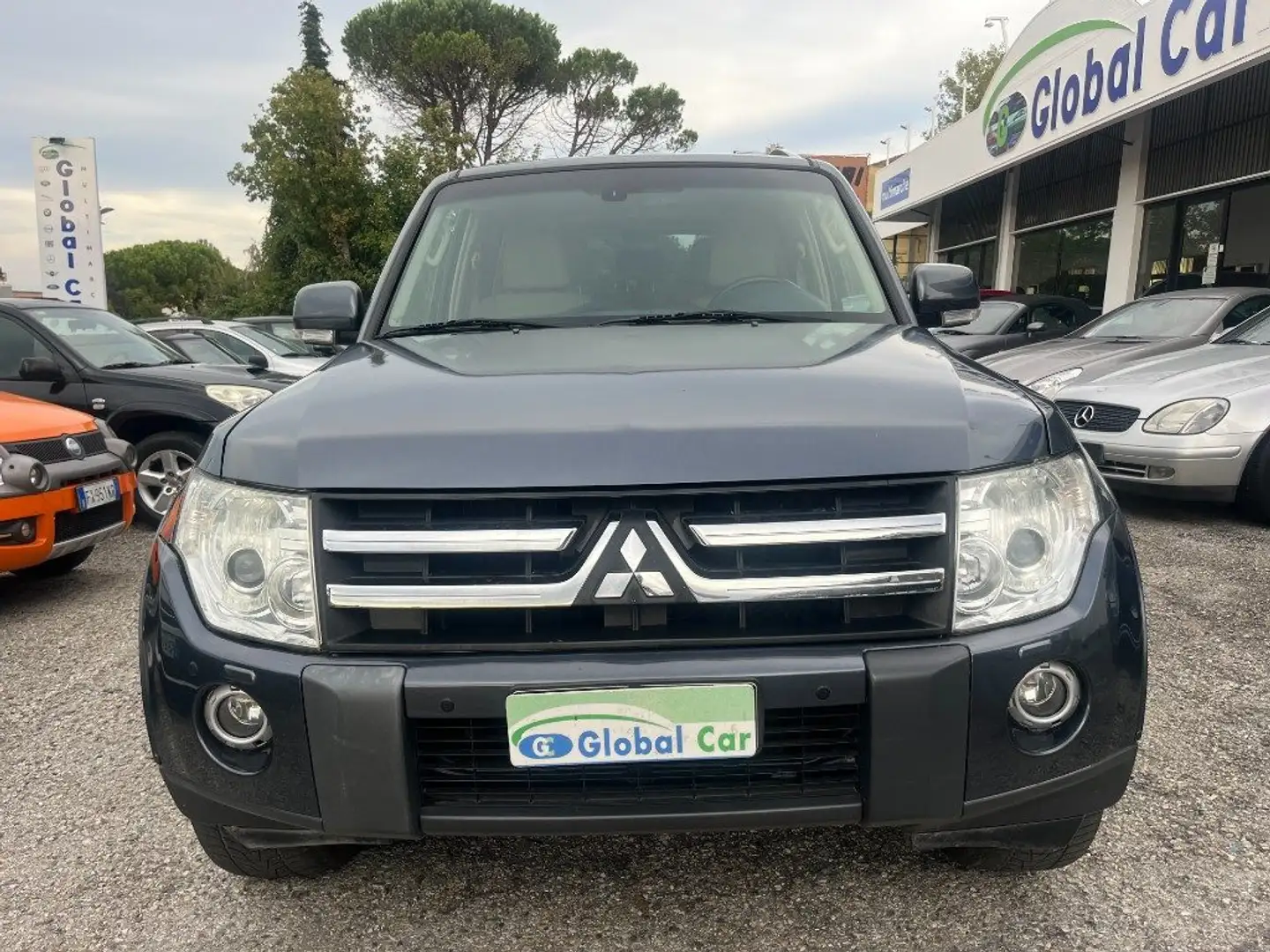 Mitsubishi Pajero 3.2 DI-D 16V aut. 5p. Lim. Ed.DPF Blu/Azzurro - 1