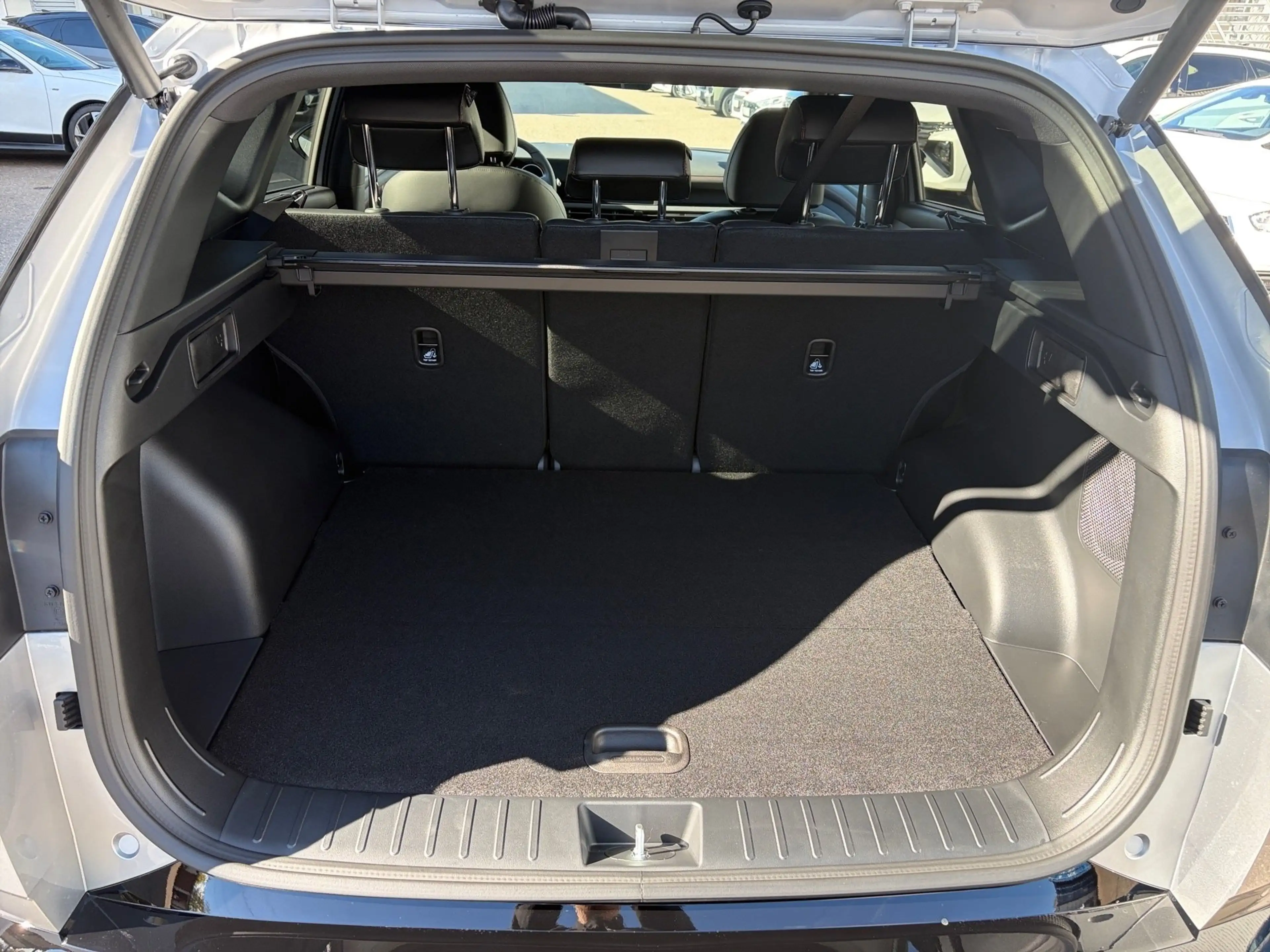 Hyundai TUCSON 1.6L T-GDI N-Line X 4xSHZ+AUT+Akustikglas — photo 12