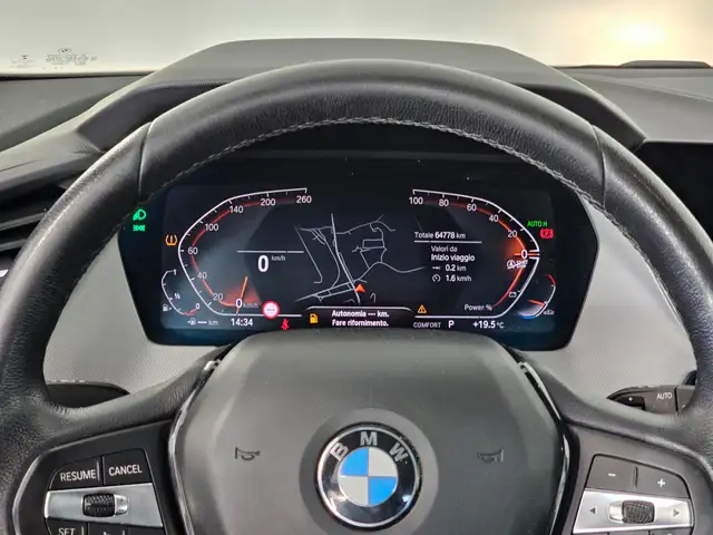 BMW 1 Series view 10