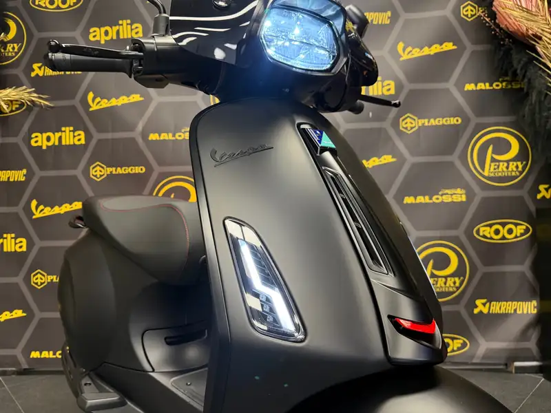 Vespa Sprint - foto 4