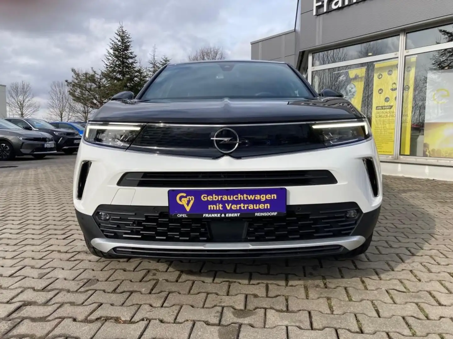 Opel Mokka MOKKA GS Line 1.2 Turbo 96 kW 130 PS Weiß - 2