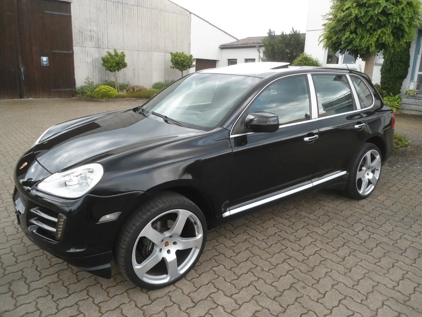 Porsche Cayenne Volleder,Schiebedach,Prins LPG,22 Zoll Noir - 1