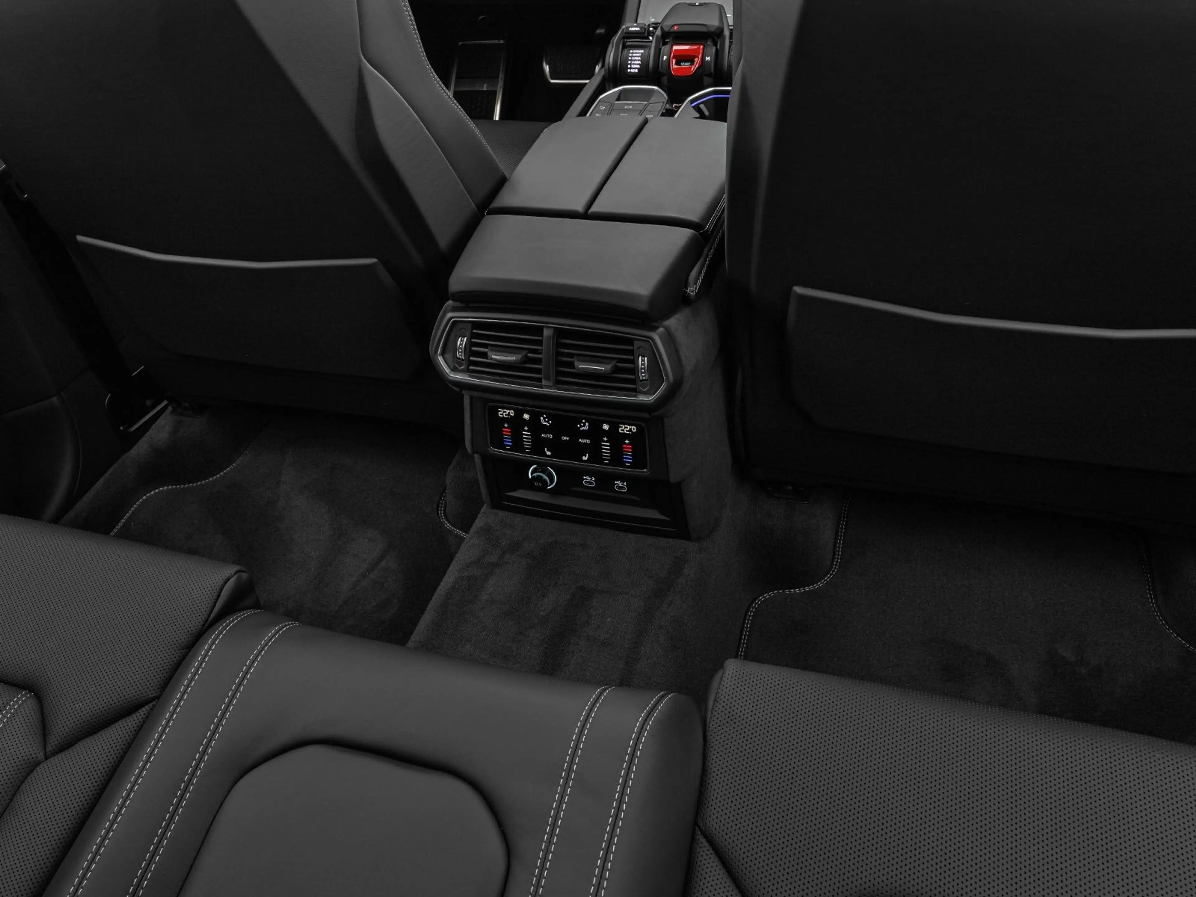 Lamborghini Urus SE — photo 15