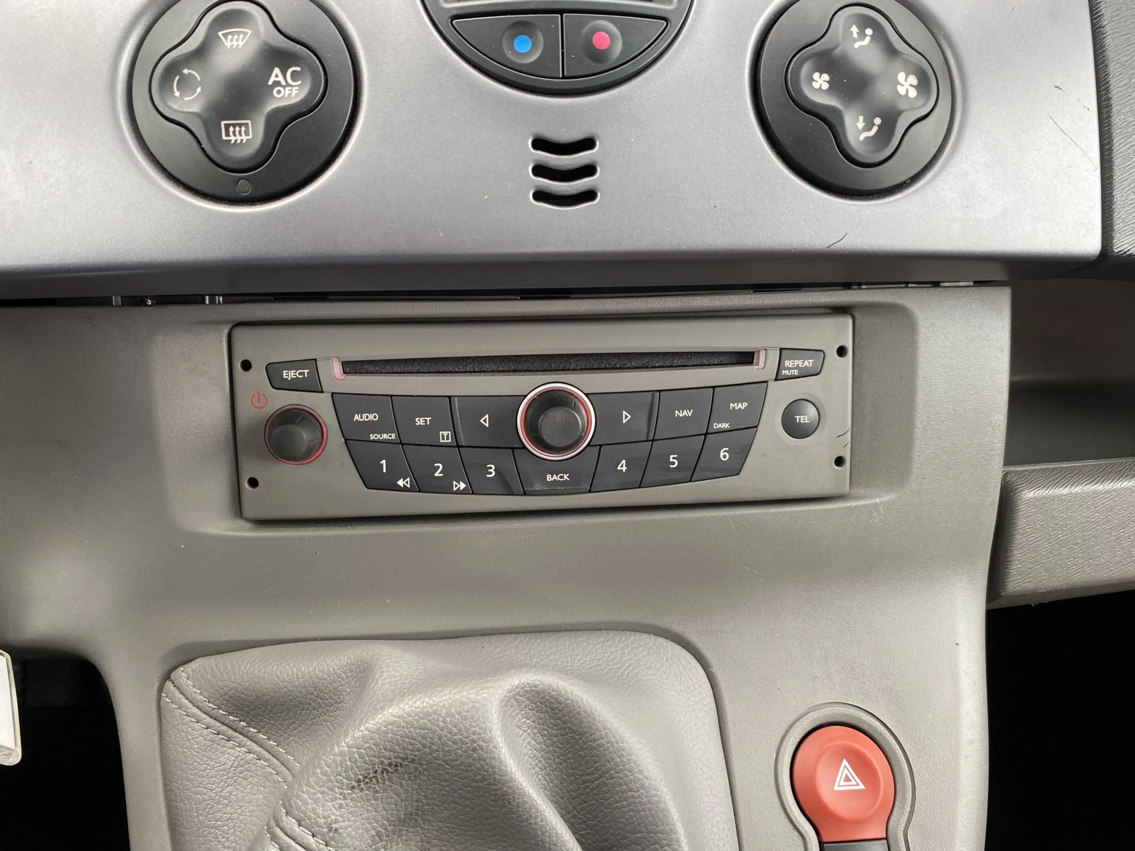 Renault Kangoo Be Bop 1.6-16V Chic Cruise Control, Climate Contro — photo 29