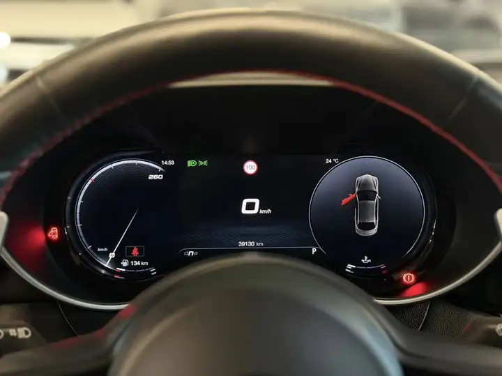 Alfa Romeo Giulia 2023, foto 14