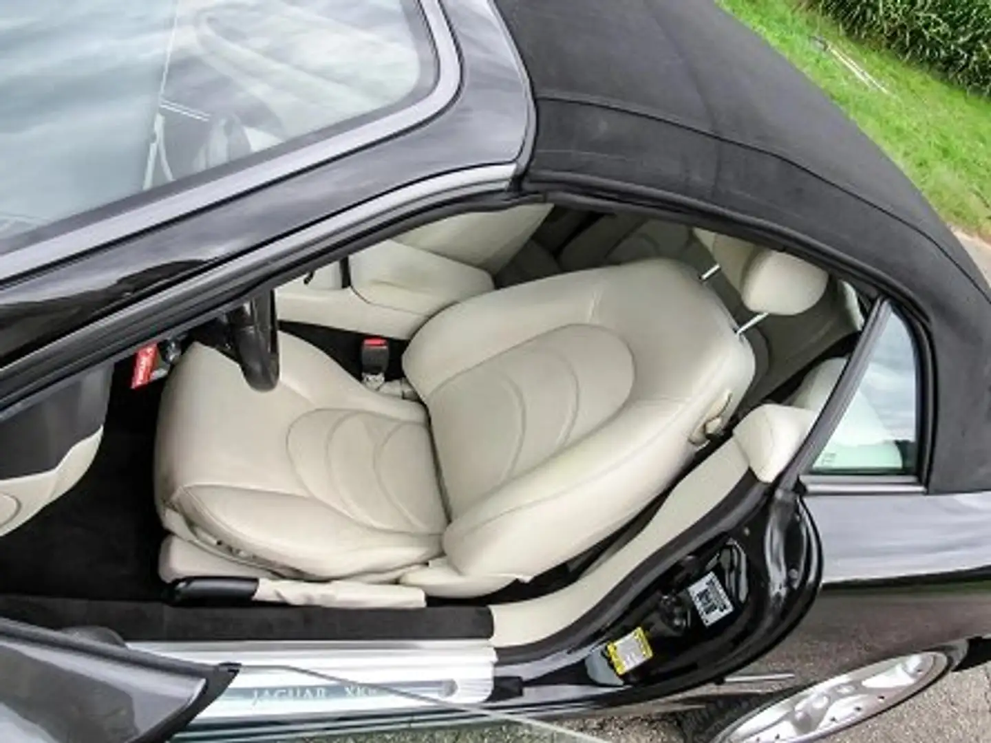 Jaguar XKR XKR Convertible 4.2 V8 s/c Siyah - 2
