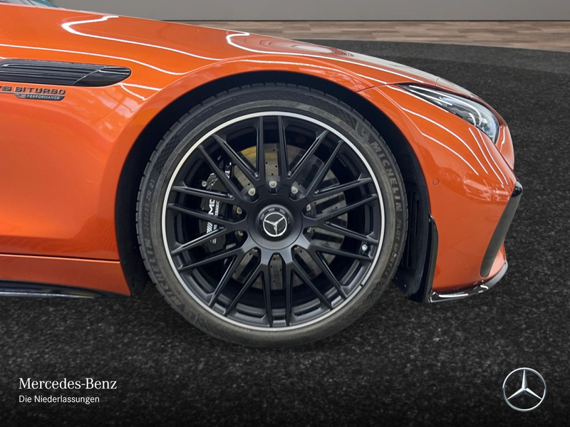 Mercedes-Benz SL 63 AMG S Cab. Keramik AeroPak Perf-Sitze Distr+ — photo 6