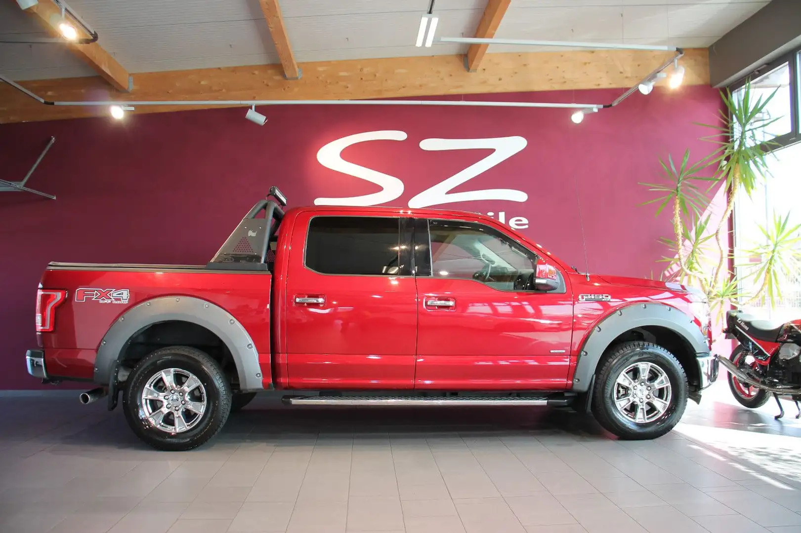 Ford F 150 XLT 4X4 Navi Kamera Leder Piros - 1