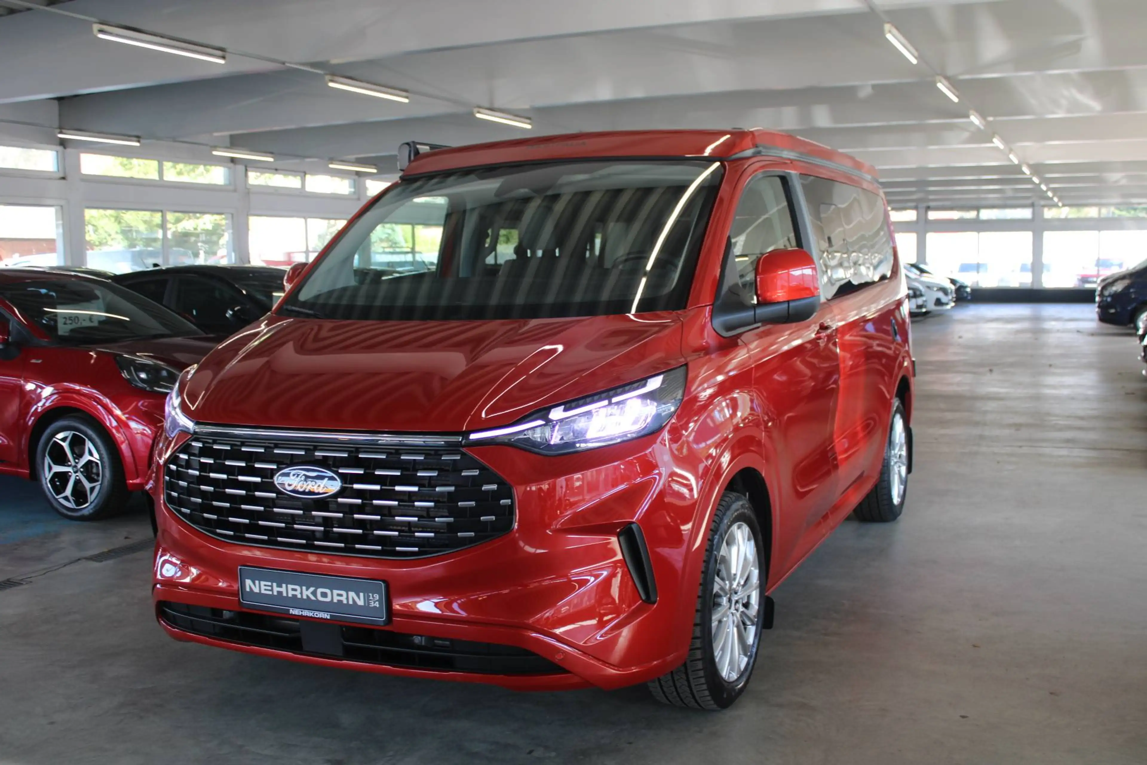 Ford Nugget NUGGET L1 Titanium Aut. MARKISE + Aufstelldach + Top Ausstattung — photo 2