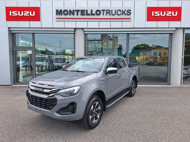 Isuzu D-Max 2.2Ddi 4x4 A/T8 CREW PRESTIGE KM0 NUOVO MODELLO PRONTA CONSEGNA